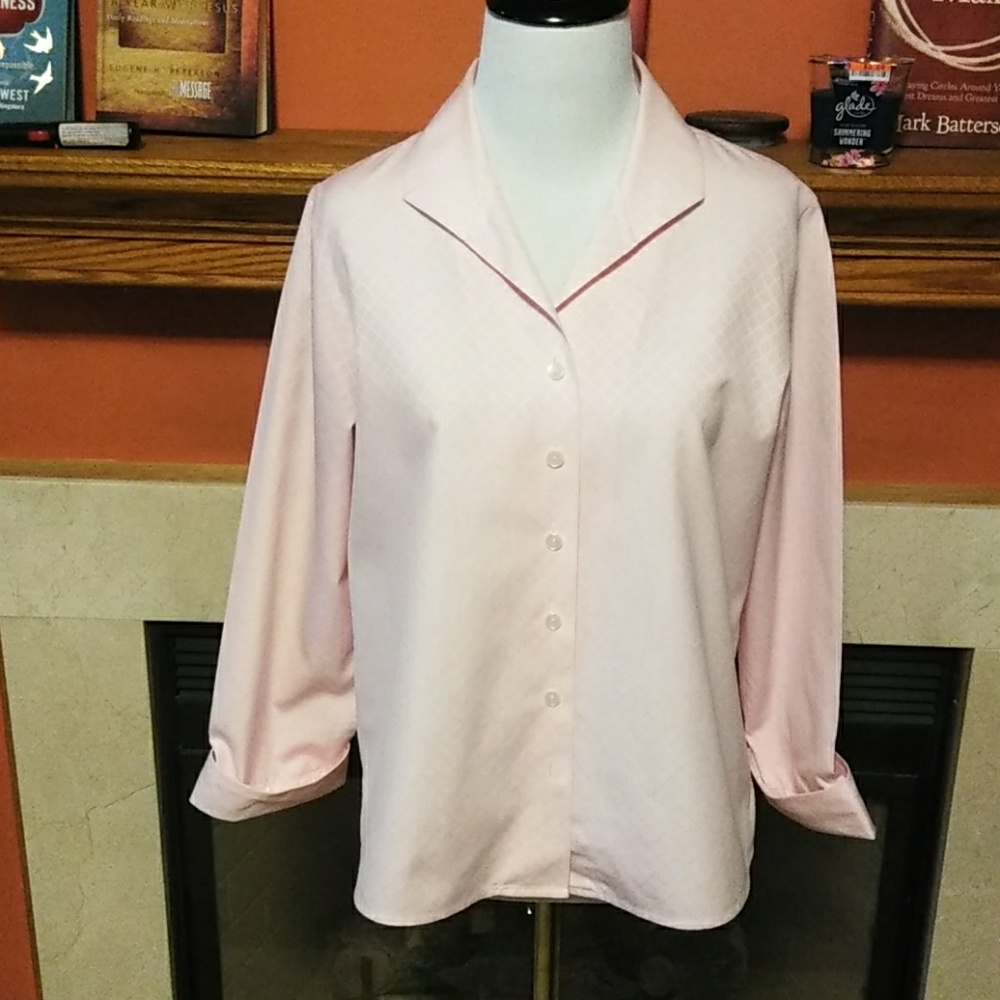 🎉🎉🎉FIRE SALE ⚡⚡⚡⚡⚡Blouse